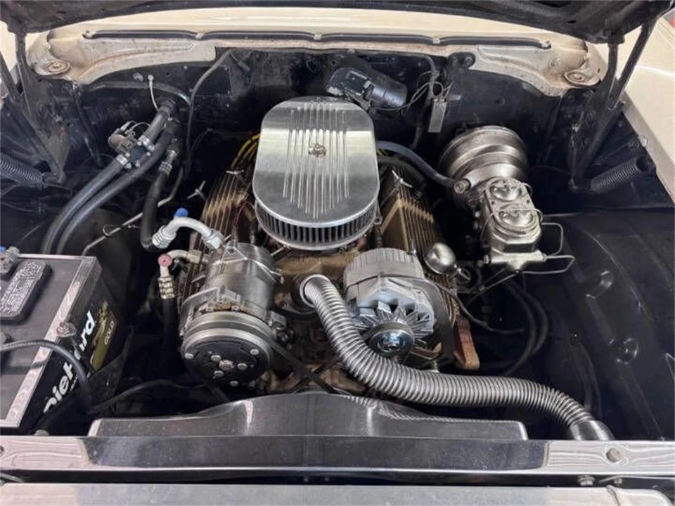 1957 Chevrolet Tri-Five Bel Air 2-Door Hardtop & Coupe - Image 16 of 18