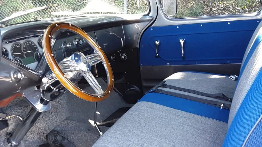 1957 Chevrolet Task Force - Image 6 of 11