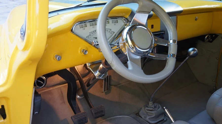 1957 Chevrolet Task Force - Image 5 of 12