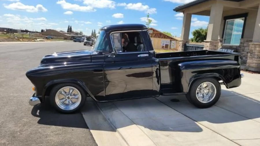 1957 Chevrolet Task Force - Image 2 of 10