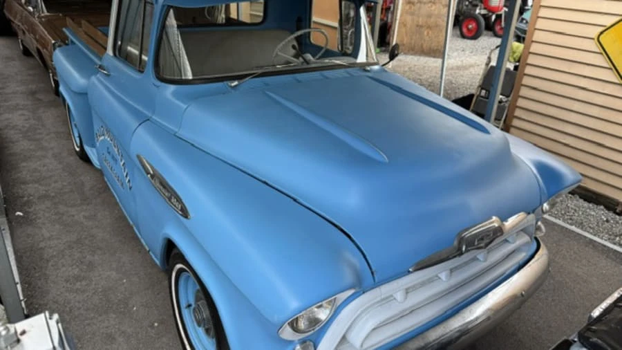 1957 Chevrolet Task Force - Image 4 of 14