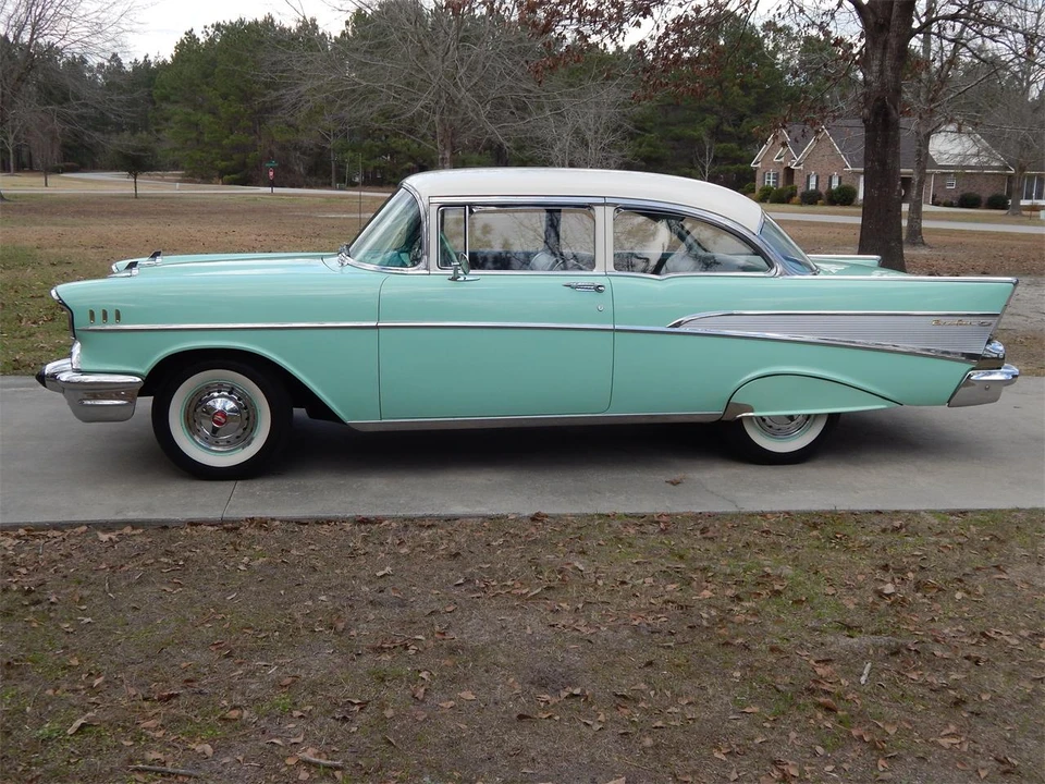 1957 Chevrolet Tri-Five Bel Air 2-Door Hardtop & Coupe - Image 2 of 31
