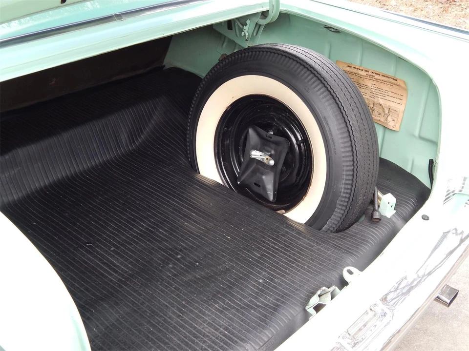 1957 Chevrolet Tri-Five Bel Air 2-Door Hardtop & Coupe - Image 25 of 31