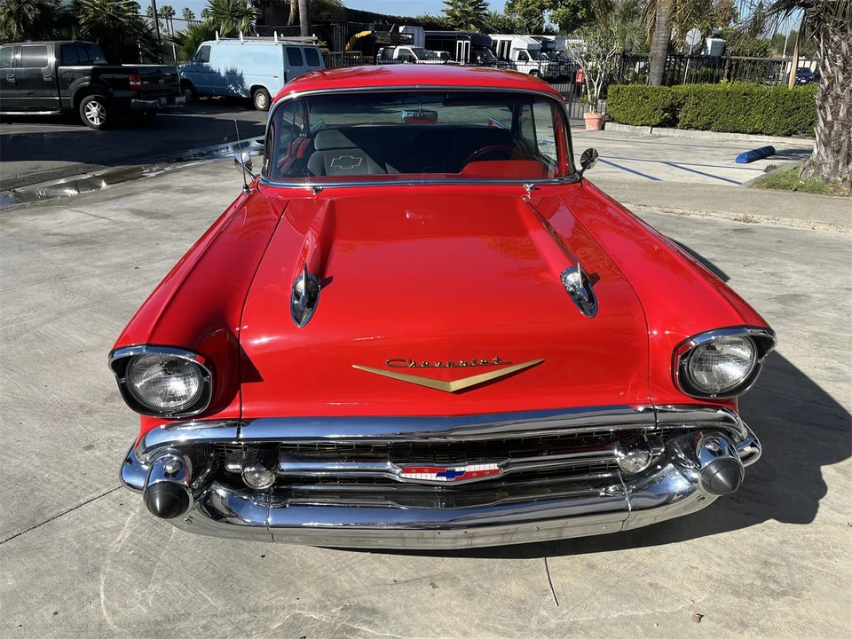 1957 Chevrolet Tri-Five Bel Air 2-Door Hardtop & Coupe - Image 6 of 31