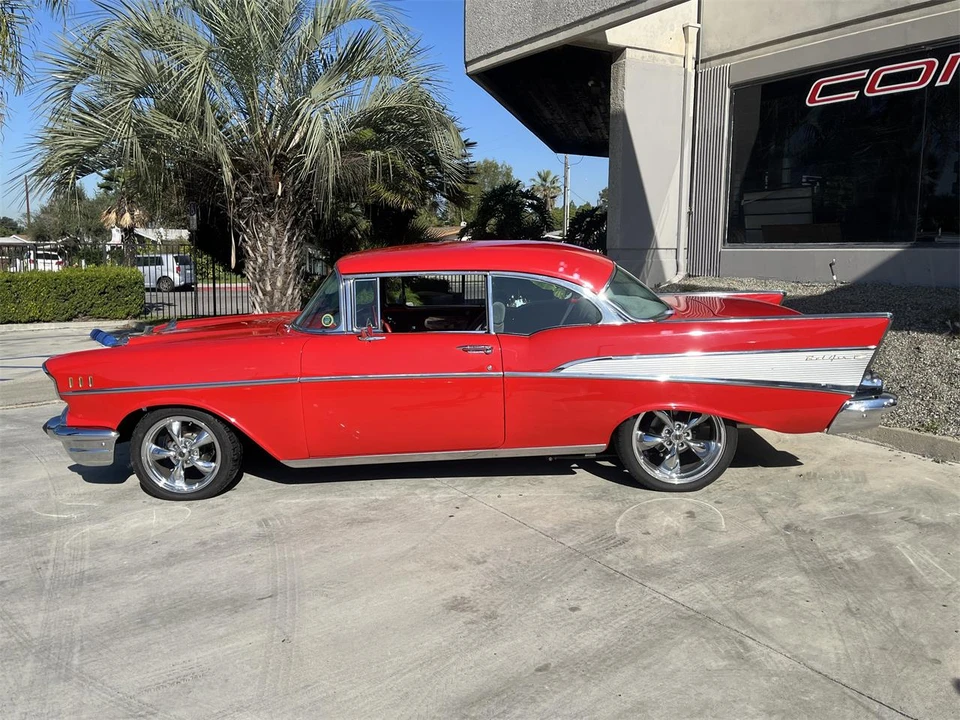 1957 Chevrolet Tri-Five Bel Air 2-Door Hardtop & Coupe - Image 17 of 31