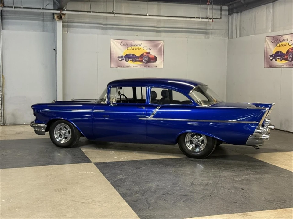 1957 Chevrolet Tri-Five Bel Air 2-Door Hardtop & Coupe - Image 3 of 31