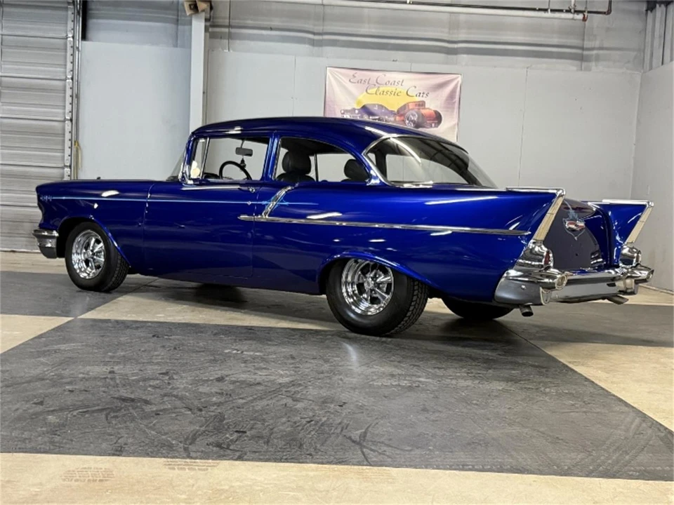 1957 Chevrolet Tri-Five Bel Air 2-Door Hardtop & Coupe - Image 5 of 31