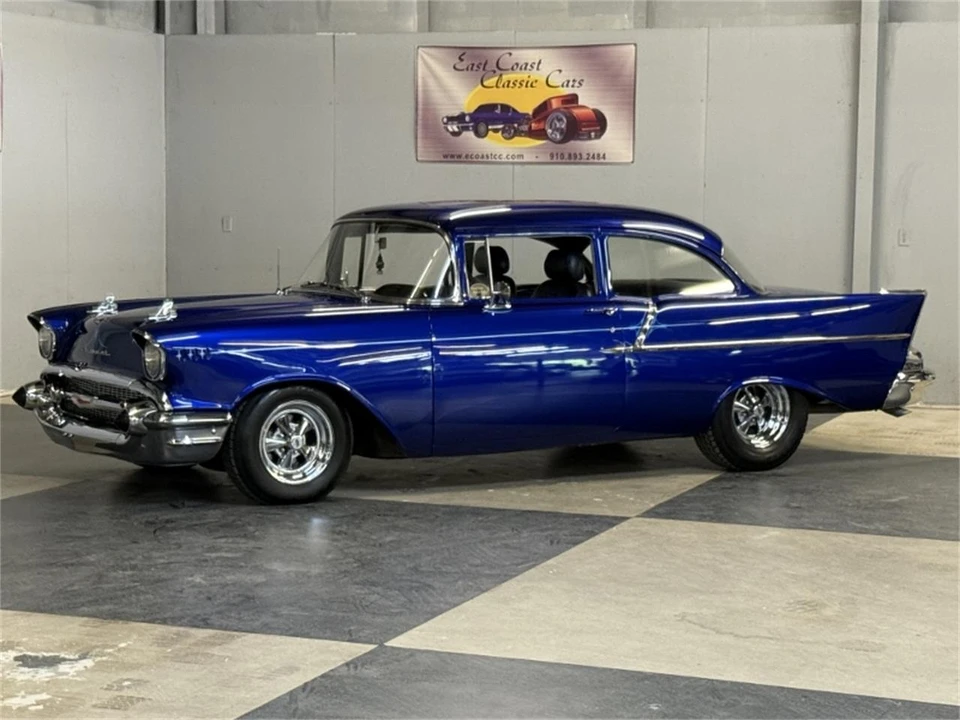 1957 Chevrolet Tri-Five Bel Air 2-Door Hardtop & Coupe - Image 9 of 31