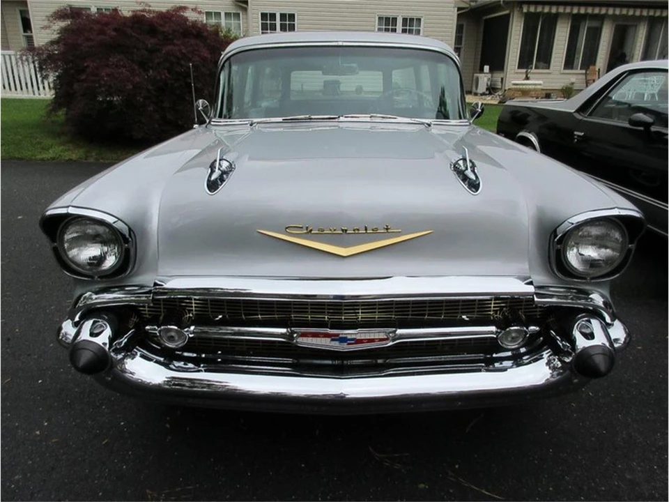 1957 Chevrolet Tri-Five Bel Air 2-Door Hardtop & Coupe - Image 2 of 31