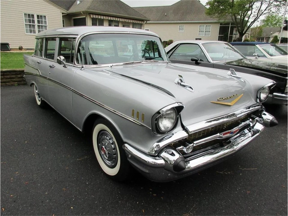 1957 Chevrolet Tri-Five Bel Air 2-Door Hardtop & Coupe - Image 3 of 31