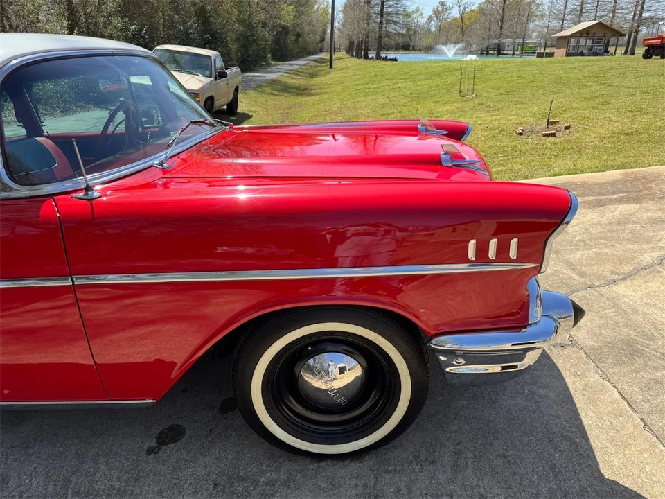 1957 Chevrolet Tri-Five Bel Air 2-Door Hardtop & Coupe - Image 16 of 31