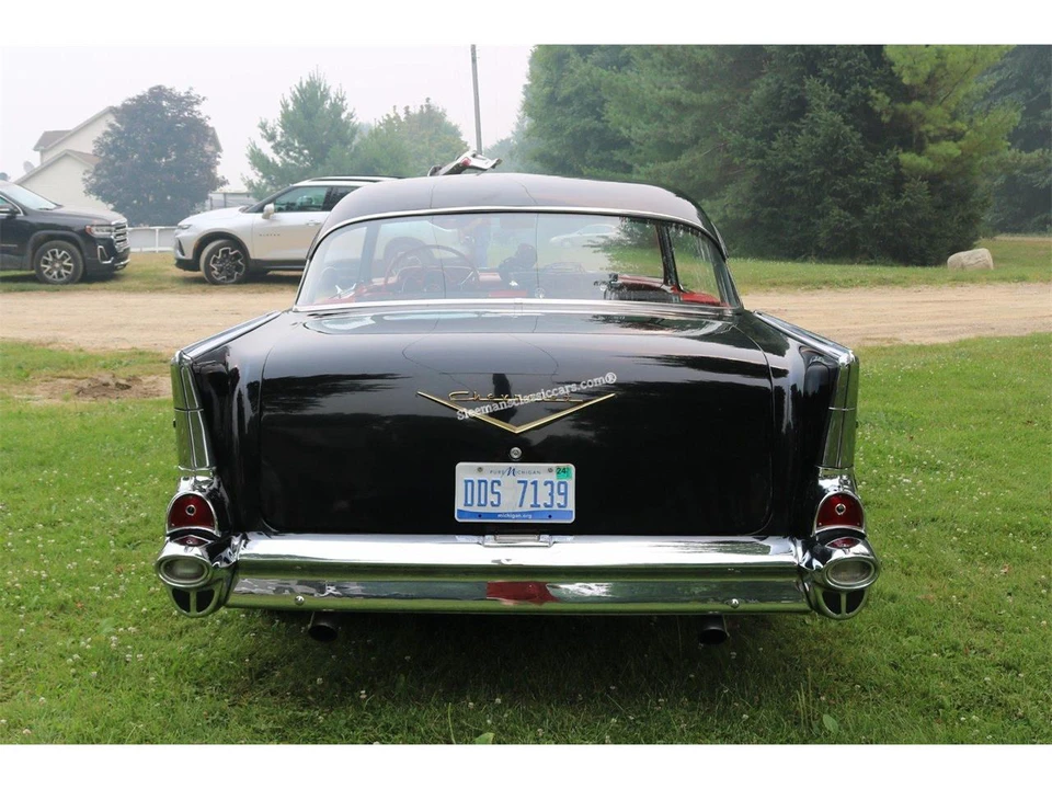 1957 Chevrolet Tri-Five Bel Air 2-Door Hardtop & Coupe - Image 5 of 31
