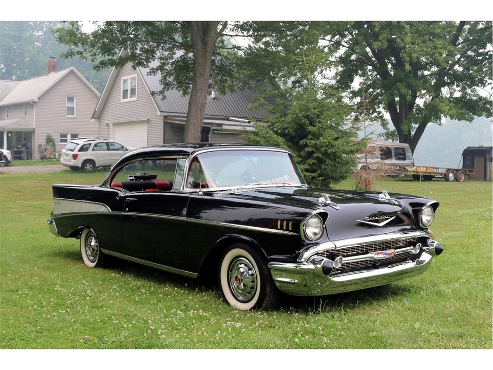 1957 Chevrolet Tri-Five Bel Air 2-Door Hardtop & Coupe - Image 8 of 31