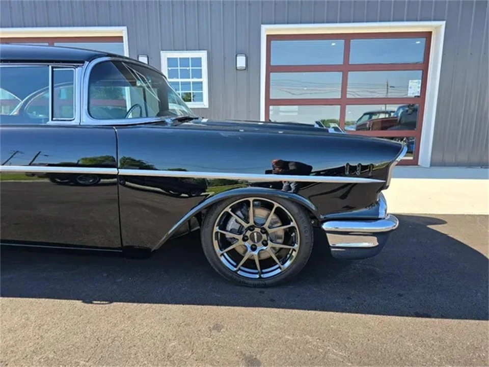 1957 Chevrolet Tri-Five Bel Air 2-Door Hardtop & Coupe - Image 7 of 31