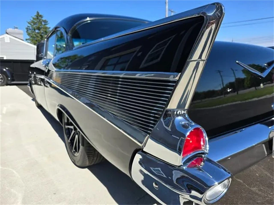 1957 Chevrolet Tri-Five Bel Air 2-Door Hardtop & Coupe - Image 11 of 31