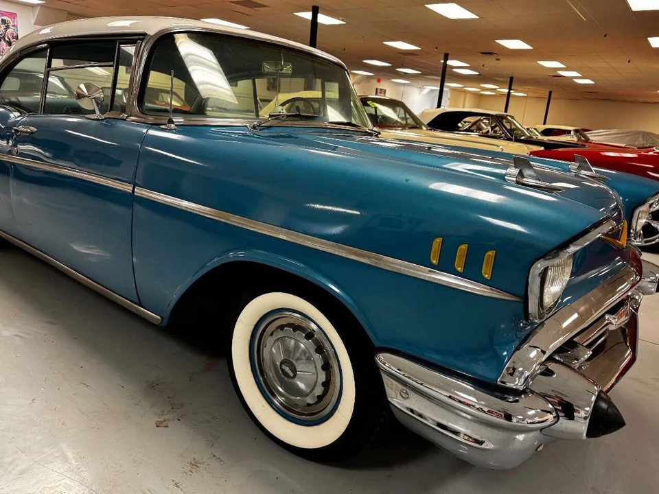 1957 Chevrolet Tri-Five Bel Air 2-Door Hardtop & Coupe - Image 11 of 31