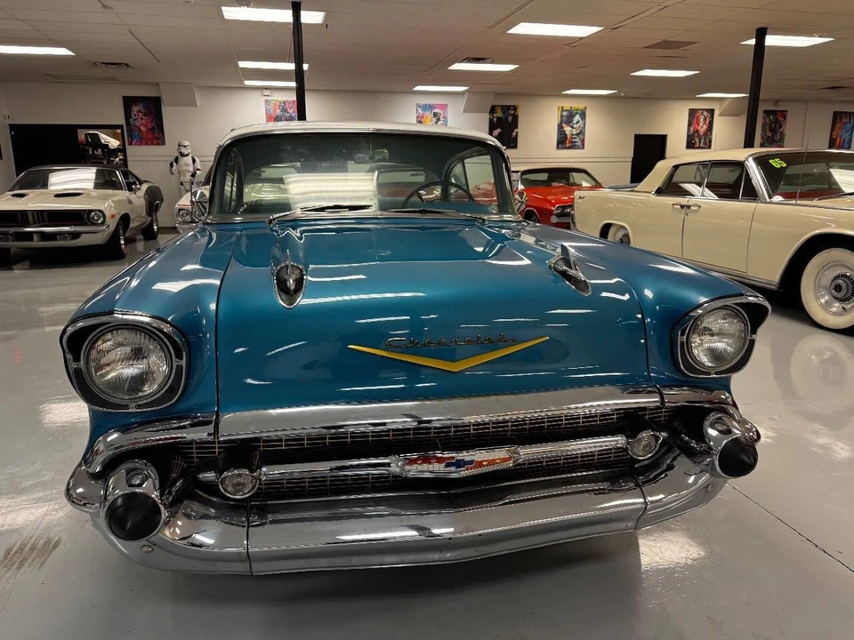 1957 Chevrolet Tri-Five Bel Air 2-Door Hardtop & Coupe - Image 7 of 31
