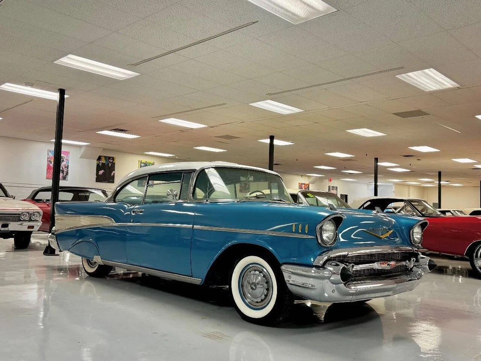 1957 Chevrolet Tri-Five Bel Air 2-Door Hardtop & Coupe - Image 25 of 31