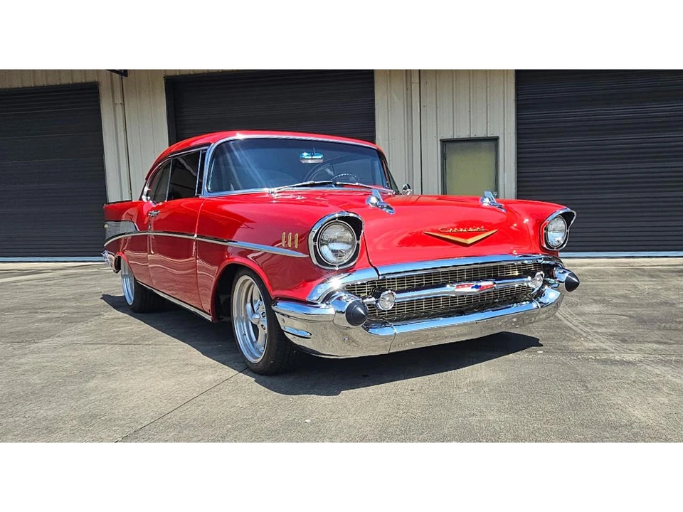 1957 Chevrolet Tri-Five Bel Air 2-Door Hardtop & Coupe - Image 2 of 29
