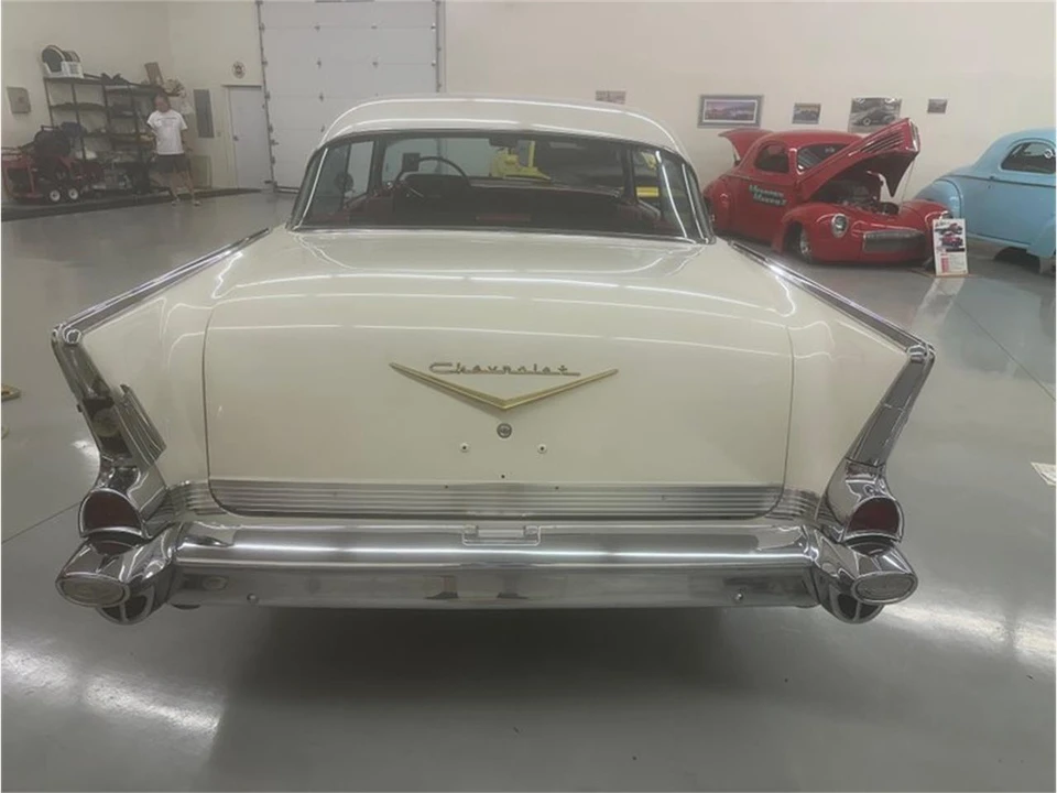 1957 Chevrolet Tri-Five Bel Air 2-Door Hardtop & Coupe - Image 3 of 10