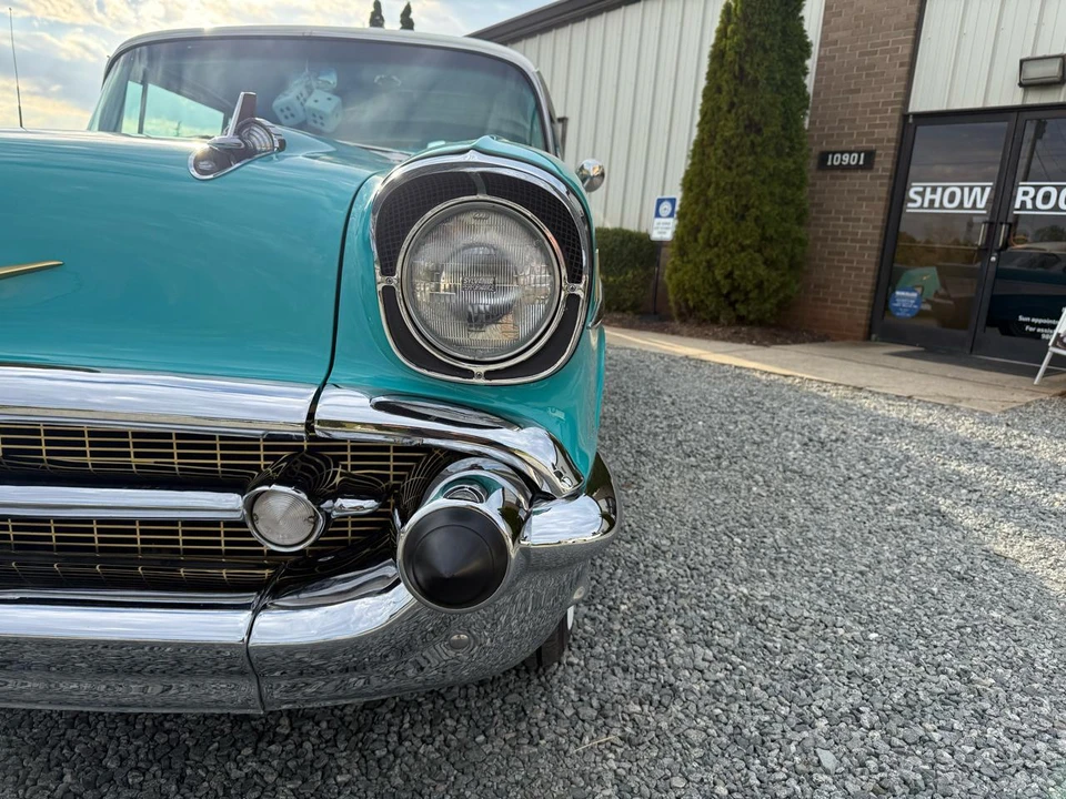 1957 Chevrolet Tri-Five Bel Air 2-Door Hardtop & Coupe - Image 13 of 31