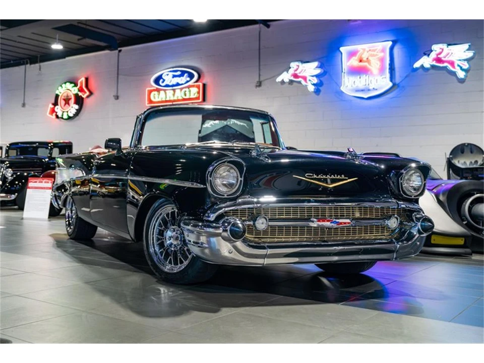 1957 Chevrolet Tri-Five Bel Air 2-Door Hardtop & Coupe - Image 6 of 31