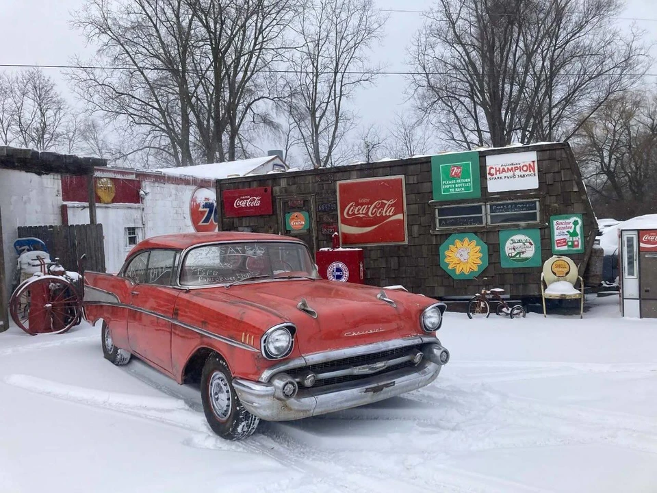 1957 Chevrolet Tri-Five Bel Air 2-Door Hardtop & Coupe - Image 5 of 25