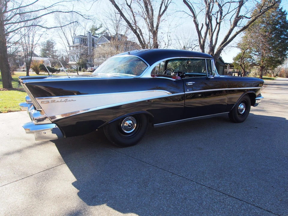 1957 Chevrolet Tri-Five Bel Air 2-Door Hardtop & Coupe - Image 12 of 31