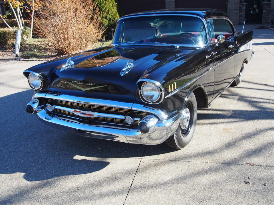 1957 Chevrolet Tri-Five Bel Air 2-Door Hardtop & Coupe - Image 2 of 31
