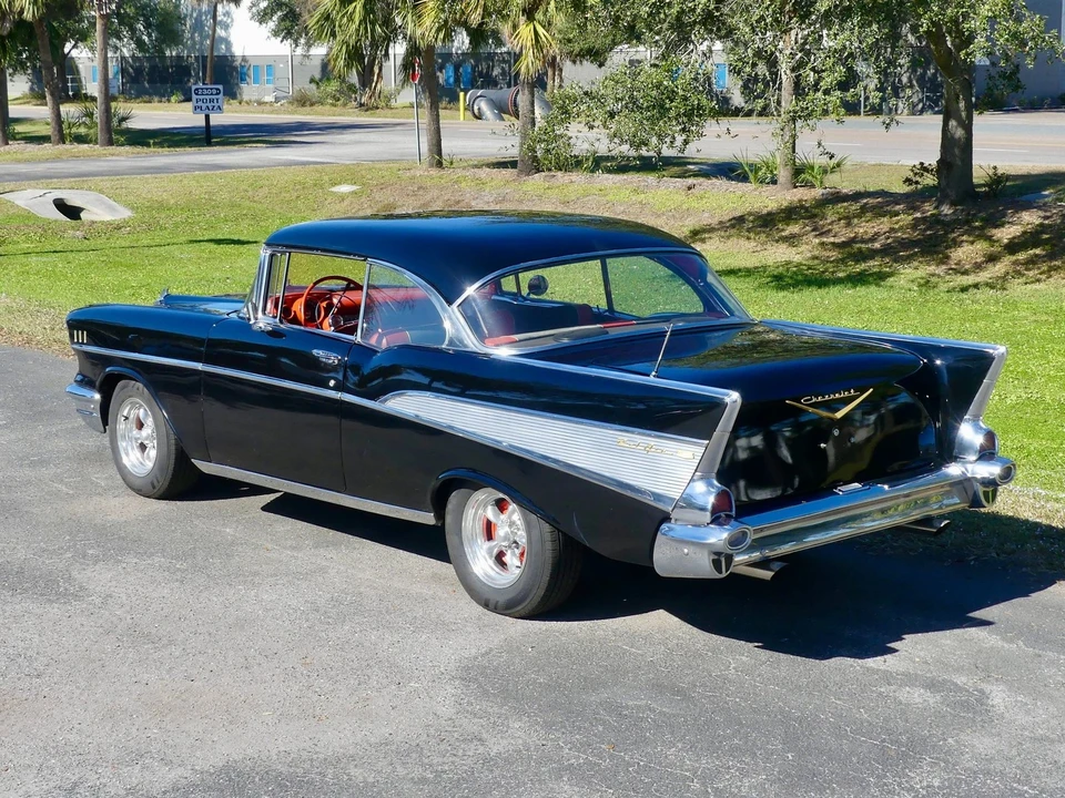 1957 Chevrolet Tri-Five Bel Air 2-Door Hardtop & Coupe - Image 15 of 21