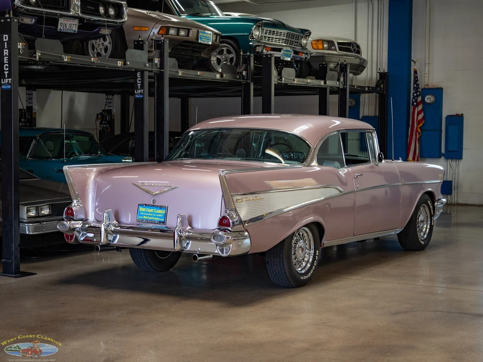 1957 Chevrolet Tri-Five Bel Air 2-Door Hardtop & Coupe - Image 25 of 31