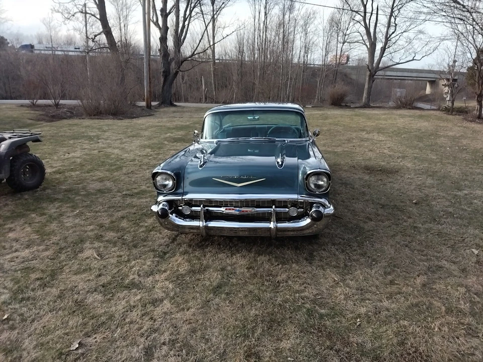 1957 Chevrolet Tri-Five Bel Air 2-Door Hardtop & Coupe - Image 3 of 31