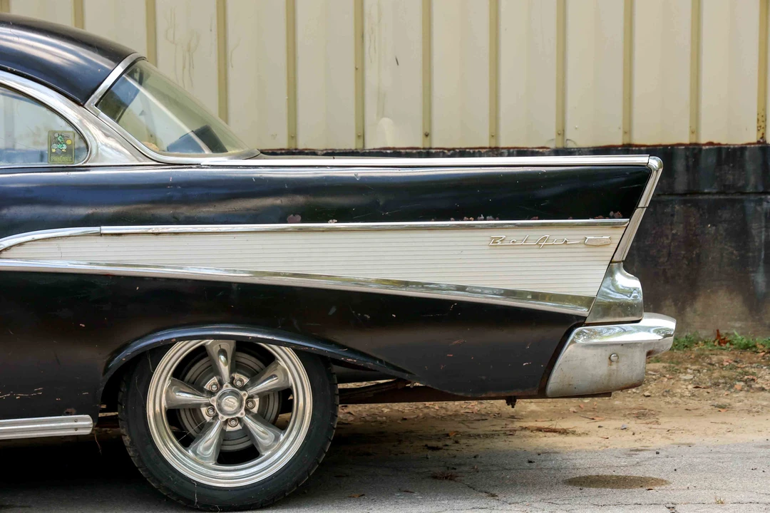 1957 Chevrolet Tri-Five Bel Air 2-Door Hardtop & Coupe - Image 12 of 31