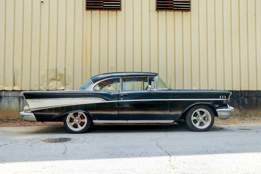 1957 Chevrolet Tri-Five Bel Air 2-Door Hardtop & Coupe - Image 3 of 31