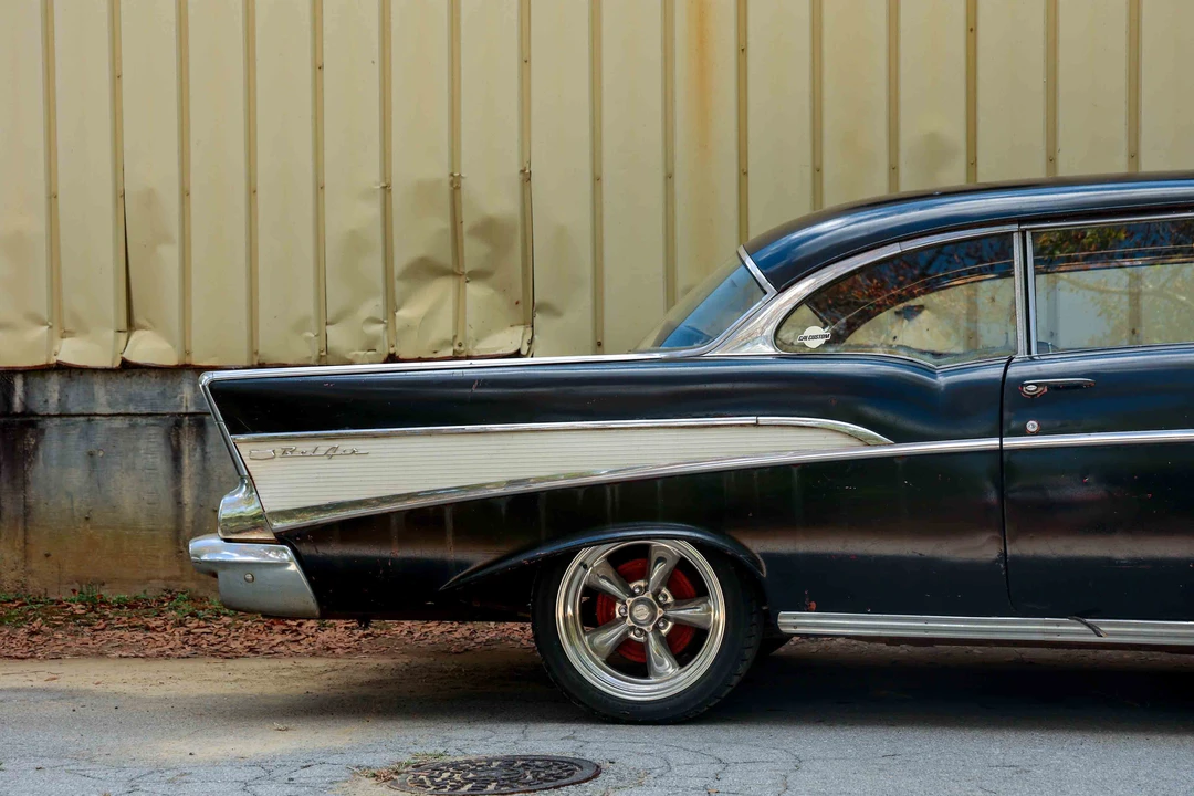 1957 Chevrolet Tri-Five Bel Air 2-Door Hardtop & Coupe - Image 4 of 31
