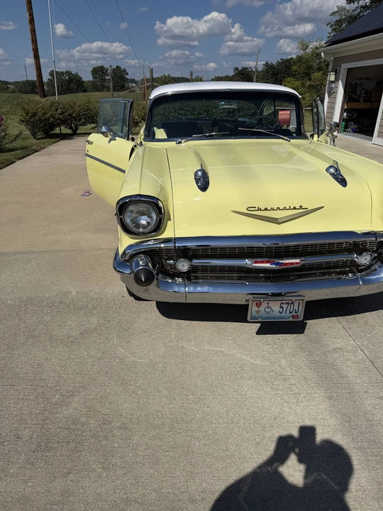 1957 Chevrolet Tri-Five Bel Air 2-Door Hardtop & Coupe - Image 28 of 31