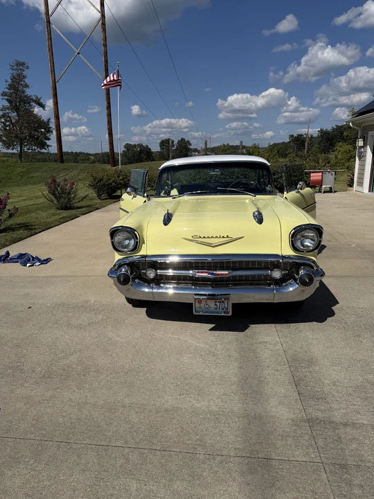 1957 Chevrolet Tri-Five Bel Air 2-Door Hardtop & Coupe - Image 11 of 31