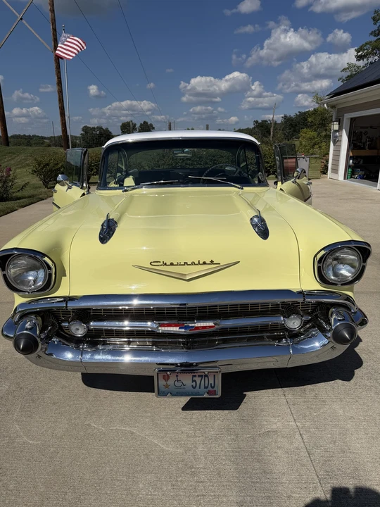 1957 Chevrolet Tri-Five Bel Air 2-Door Hardtop & Coupe - Image 26 of 31