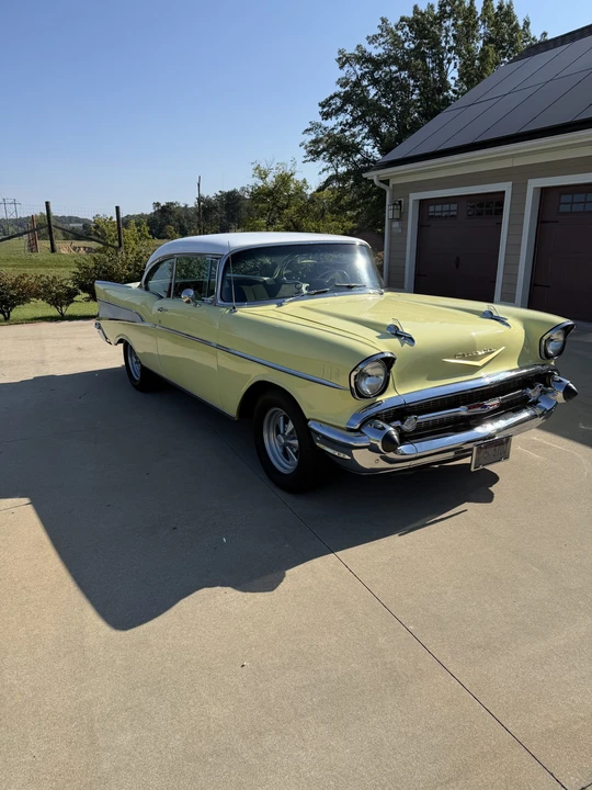 1957 Chevrolet Tri-Five Bel Air 2-Door Hardtop & Coupe - Image 8 of 31