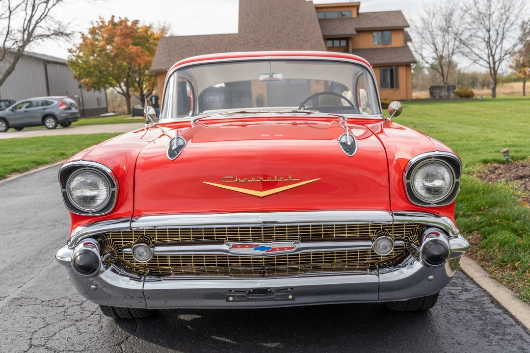 1957 Chevrolet Tri-Five Bel Air 2-Door Hardtop & Coupe - Image 3 of 31