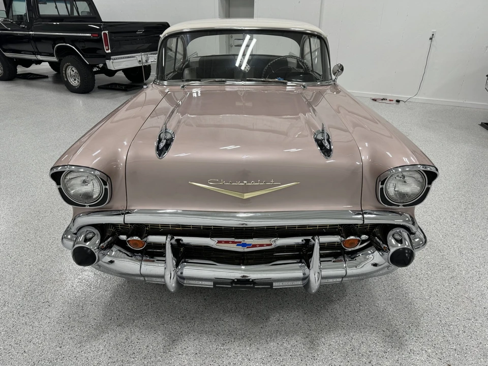 1957 Chevrolet Tri-Five Bel Air 2-Door Hardtop & Coupe - Image 9 of 31