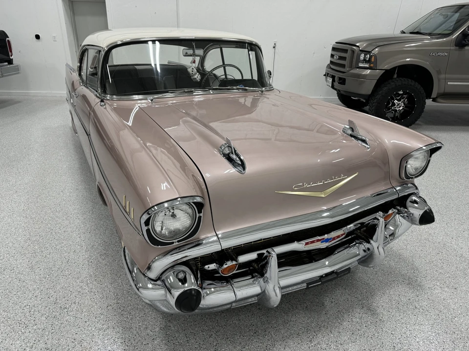 1957 Chevrolet Tri-Five Bel Air 2-Door Hardtop & Coupe - Image 11 of 31
