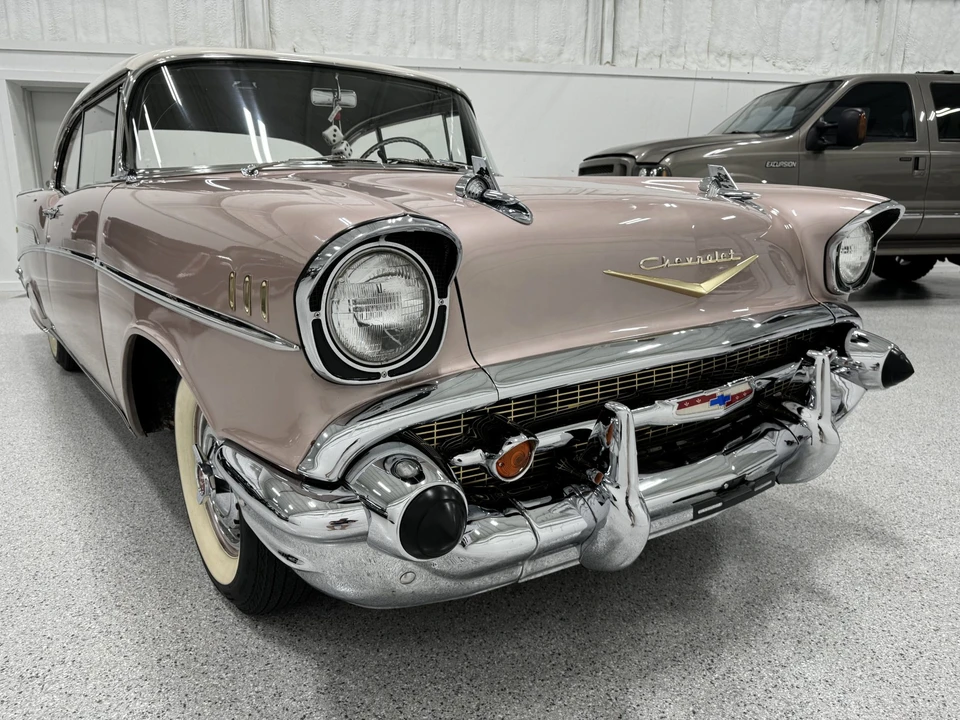 1957 Chevrolet Tri-Five Bel Air 2-Door Hardtop & Coupe - Image 12 of 31