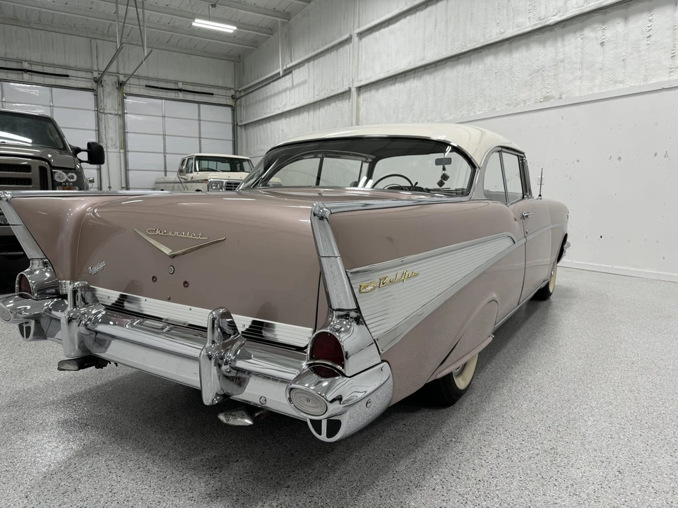 1957 Chevrolet Tri-Five Bel Air 2-Door Hardtop & Coupe - Image 25 of 31