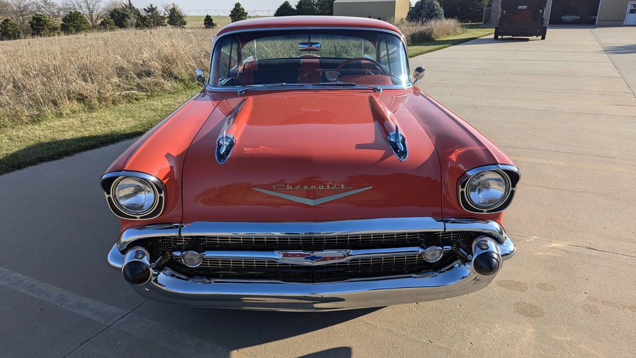 1957 Chevrolet Tri-Five Bel Air 2-Door Hardtop & Coupe - Image 28 of 31