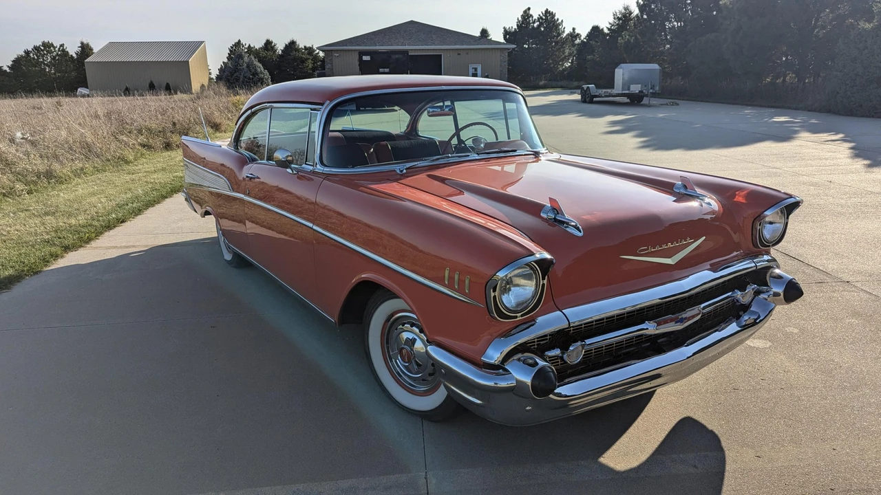 1957 Chevrolet Tri-Five Bel Air 2-Door Hardtop & Coupe - Image 27 of 31