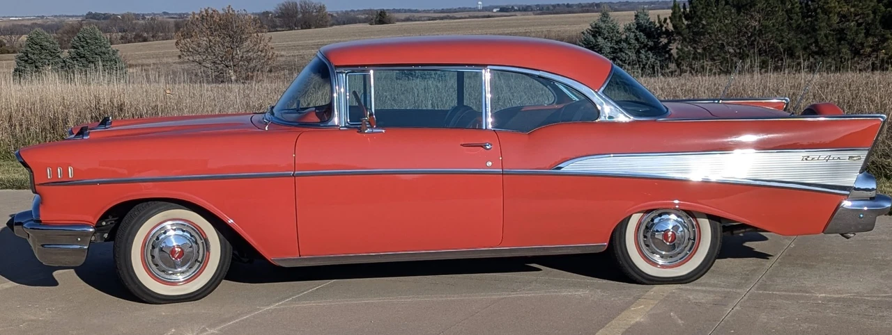 1957 Chevrolet Tri-Five Bel Air 2-Door Hardtop & Coupe - Image 6 of 31