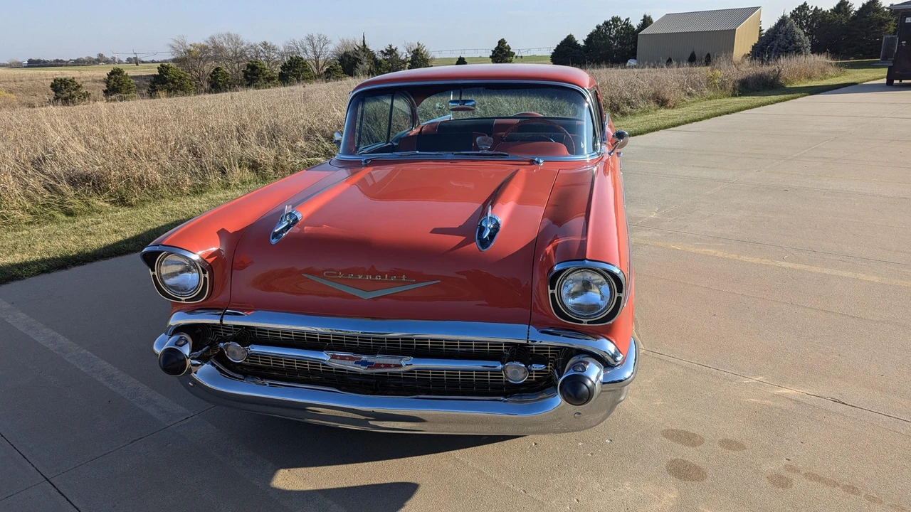 1957 Chevrolet Tri-Five Bel Air 2-Door Hardtop & Coupe - Image 30 of 31