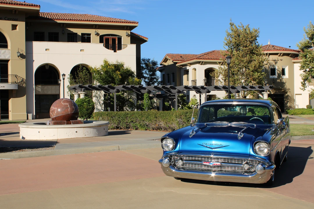 1957 Chevrolet Tri-Five Bel Air 2-Door Hardtop & Coupe - Image 2 of 31