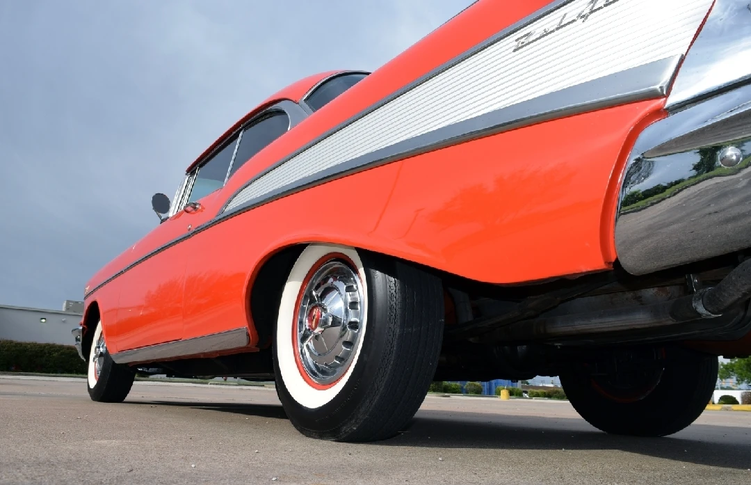 1957 Chevrolet Tri-Five Bel Air 2-Door Hardtop & Coupe - Image 10 of 31